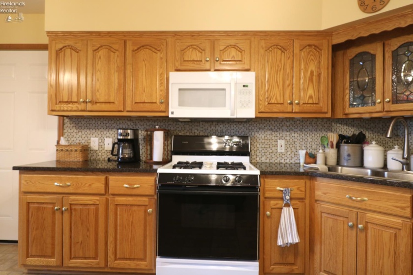 25 Chippewa Drive, Milan, 44846, 4 Bedrooms Bedrooms, ,3 BathroomsBathrooms,Residential,For Sale,Chippewa,20262740