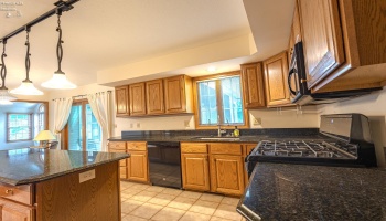 303 Canterbury Drive, Huron, 44839, 4 Bedrooms Bedrooms, ,4 BathroomsBathrooms,Residential,For Sale,Canterbury,20262574 303 Canterbury Drive, Huron, 44839, 4 Bedrooms Bedrooms, ,4 BathroomsBathrooms,Residential,For Sale,Canterbury,20262574