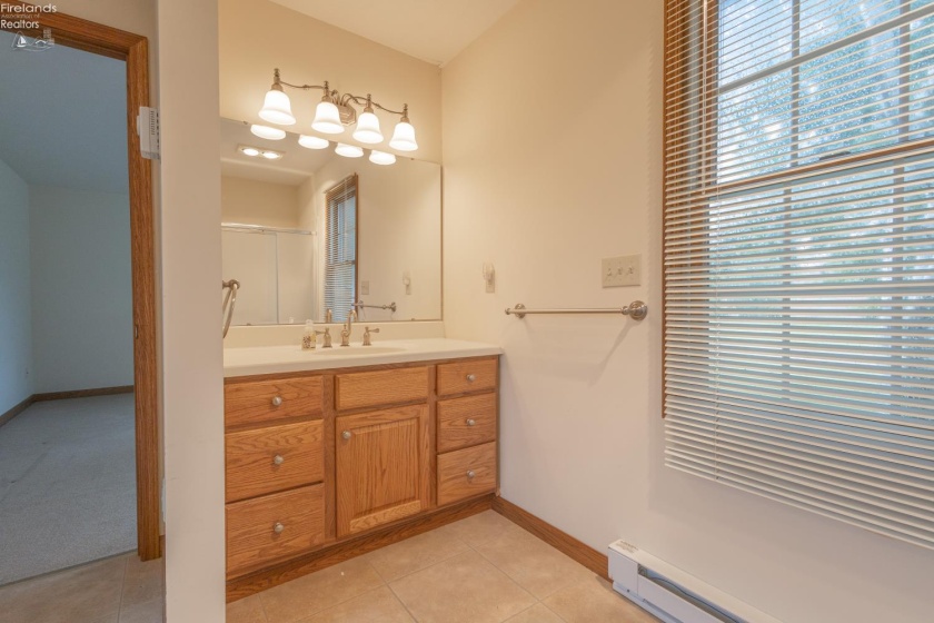 303 Canterbury Drive, Huron, 44839, 4 Bedrooms Bedrooms, ,4 BathroomsBathrooms,Residential,For Sale,Canterbury,20262574