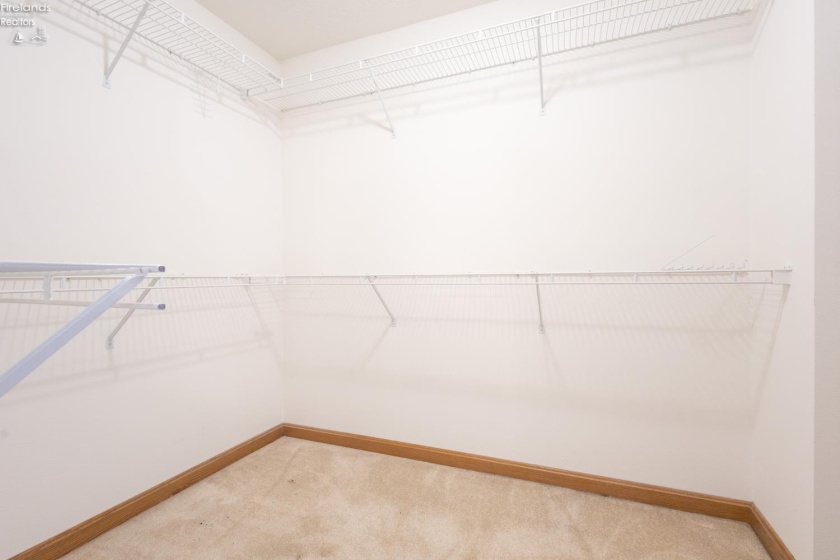 303 Canterbury Drive, Huron, 44839, 4 Bedrooms Bedrooms, ,4 BathroomsBathrooms,Residential,For Sale,Canterbury,20262574