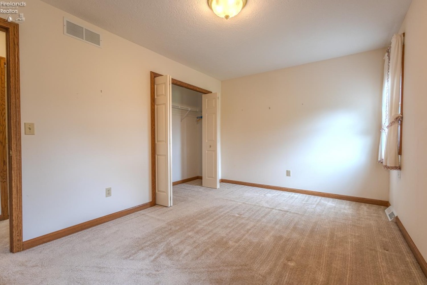 303 Canterbury Drive, Huron, 44839, 4 Bedrooms Bedrooms, ,4 BathroomsBathrooms,Residential,For Sale,Canterbury,20262574