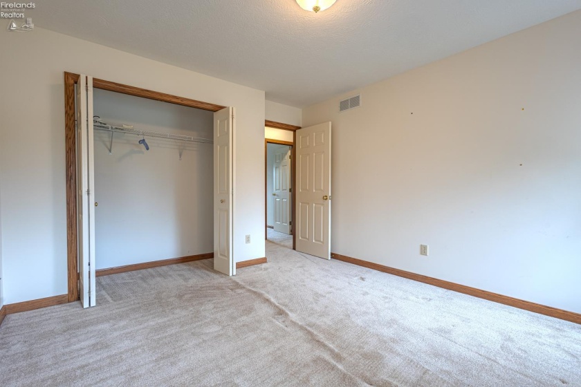 303 Canterbury Drive, Huron, 44839, 4 Bedrooms Bedrooms, ,4 BathroomsBathrooms,Residential,For Sale,Canterbury,20262574