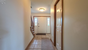 303 Canterbury Drive, Huron, 44839, 4 Bedrooms Bedrooms, ,4 BathroomsBathrooms,Residential,For Sale,Canterbury,20262574 303 Canterbury Drive, Huron, 44839, 4 Bedrooms Bedrooms, ,4 BathroomsBathrooms,Residential,For Sale,Canterbury,20262574