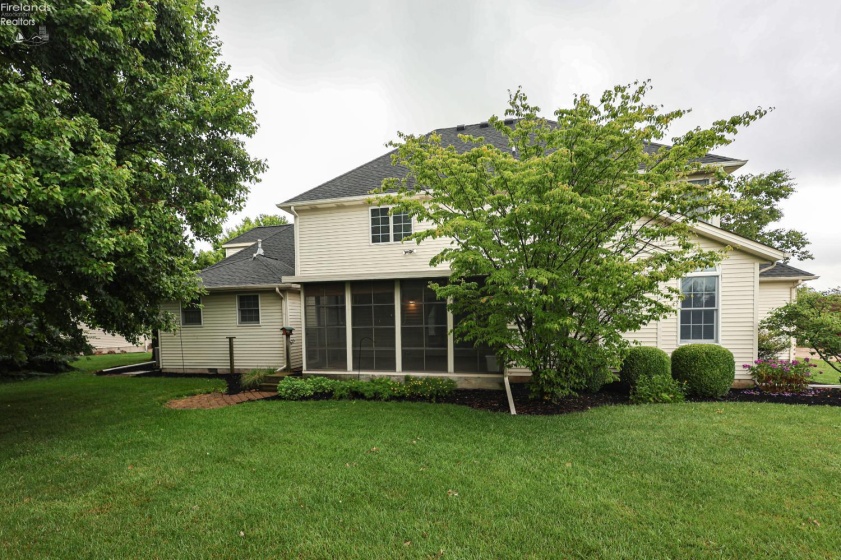 303 Canterbury Drive, Huron, 44839, 4 Bedrooms Bedrooms, ,4 BathroomsBathrooms,Residential,For Sale,Canterbury,20262574