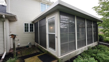 303 Canterbury Drive, Huron, 44839, 4 Bedrooms Bedrooms, ,4 BathroomsBathrooms,Residential,For Sale,Canterbury,20262574 303 Canterbury Drive, Huron, 44839, 4 Bedrooms Bedrooms, ,4 BathroomsBathrooms,Residential,For Sale,Canterbury,20262574
