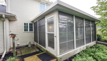 303 Canterbury Drive, Huron, 44839, 4 Bedrooms Bedrooms, ,4 BathroomsBathrooms,Residential,For Sale,Canterbury,20262574 303 Canterbury Drive, Huron, 44839, 4 Bedrooms Bedrooms, ,4 BathroomsBathrooms,Residential,For Sale,Canterbury,20262574