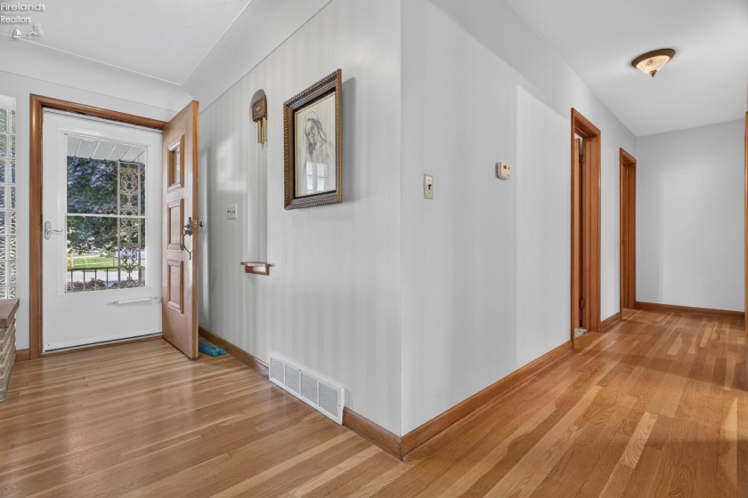 114 Leavitt Road, Amherst, 44001, 3 Bedroom Bedrooms, ,3 BathroomBathrooms,Residential,For Sale,Leavitt,20262711
