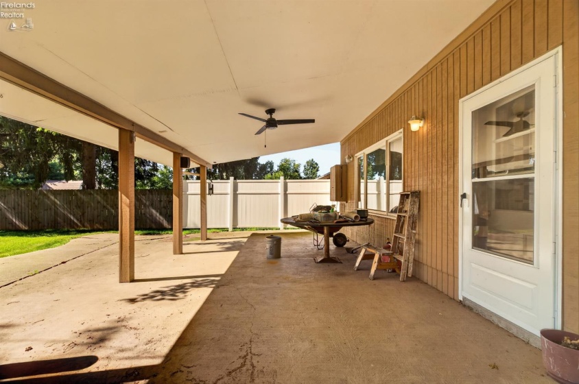 114 Leavitt Road, Amherst, 44001, 3 Bedroom Bedrooms, ,3 BathroomBathrooms,Residential,For Sale,Leavitt,20262711