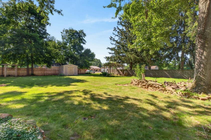 114 Leavitt Road, Amherst, 44001, 3 Bedroom Bedrooms, ,3 BathroomBathrooms,Residential,For Sale,Leavitt,20262711