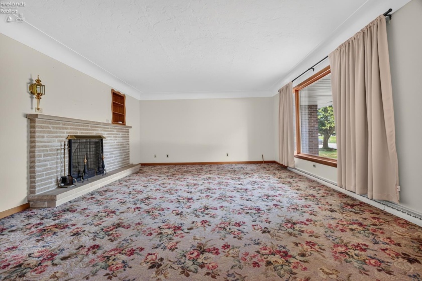114 Leavitt Road, Amherst, 44001, 3 Bedroom Bedrooms, ,3 BathroomBathrooms,Residential,For Sale,Leavitt,20262711