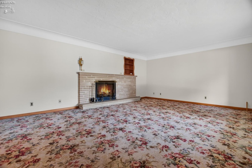 114 Leavitt Road, Amherst, 44001, 3 Bedroom Bedrooms, ,3 BathroomBathrooms,Residential,For Sale,Leavitt,20262711
