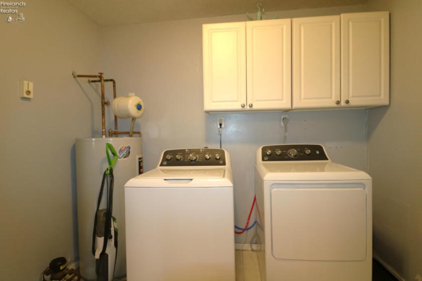 1025 Jackson Street, Vermilion, 44089, 3 Bedrooms Bedrooms, ,1 BathroomBathrooms,Residential,For Sale,Jackson,20262697