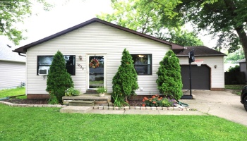 1025 Jackson Street, Vermilion, 44089, 3 Bedrooms Bedrooms, ,1 BathroomBathrooms,Residential,For Sale,Jackson,20262697 1025 Jackson Street, Vermilion, 44089, 3 Bedrooms Bedrooms, ,1 BathroomBathrooms,Residential,For Sale,Jackson,20262697