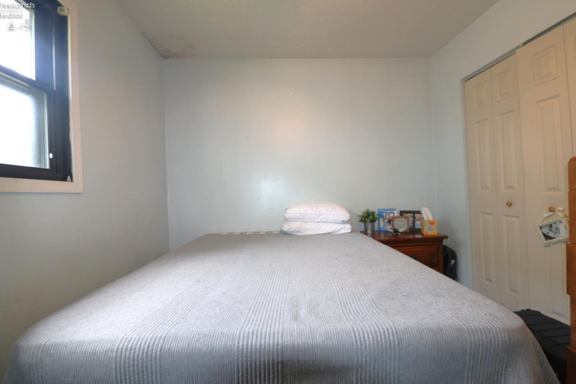1025 Jackson Street, Vermilion, 44089, 3 Bedrooms Bedrooms, ,1 BathroomBathrooms,Residential,For Sale,Jackson,20262697