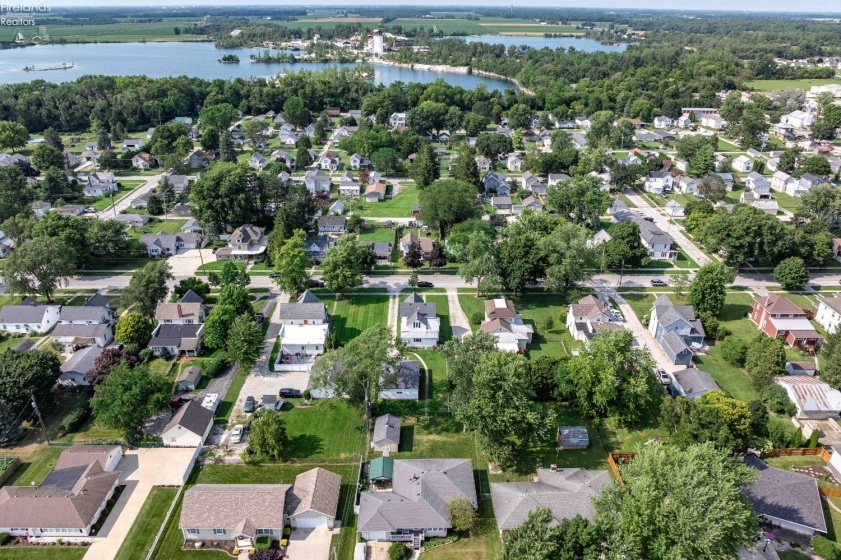 523 Madison Street, Gibsonburg, 43431, 4 Bedrooms Bedrooms, ,2 BathroomsBathrooms,Residential,For Sale,Madison,20262730