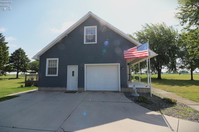 2860 St Rt 103, Willard, 44890, 3 Bedrooms Bedrooms, ,2 BathroomsBathrooms,Residential,For Sale,St Rt 103,20262629