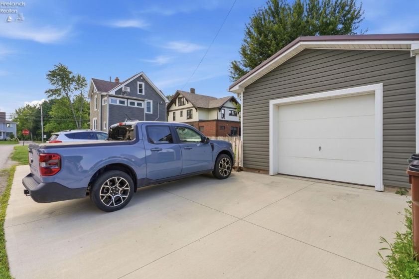 245 Melmore Street, Tiffin, 44883, 3 Bedrooms Bedrooms, ,3 BathroomsBathrooms,Residential,For Sale,Melmore,20262576