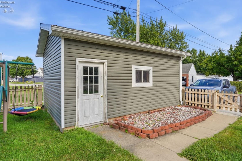 245 Melmore Street, Tiffin, 44883, 3 Bedrooms Bedrooms, ,3 BathroomsBathrooms,Residential,For Sale,Melmore,20262576