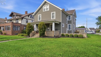 245 Melmore Street, Tiffin, 44883, 3 Bedrooms Bedrooms, ,3 BathroomsBathrooms,Residential,For Sale,Melmore,20262576 245 Melmore Street, Tiffin, 44883, 3 Bedrooms Bedrooms, ,3 BathroomsBathrooms,Residential,For Sale,Melmore,20262576