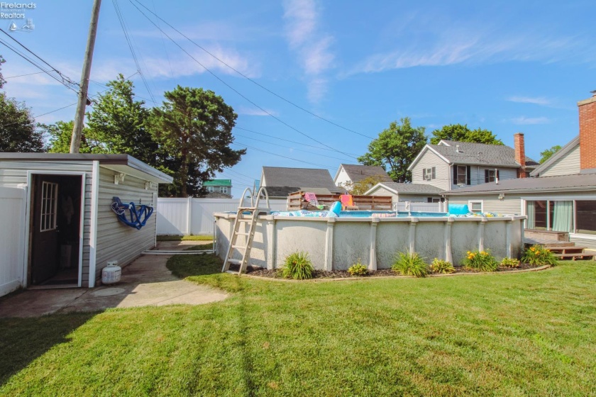 41 Poplar Street, Huron, 44839, 3 Bedrooms Bedrooms, ,2 BathroomsBathrooms,Residential,For Sale,Poplar,20262595