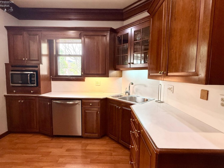 1104 Wayne Street, Sandusky, 44870, 4 Bedrooms Bedrooms, ,3 BathroomsBathrooms,Residential,For Sale,Wayne,20262686