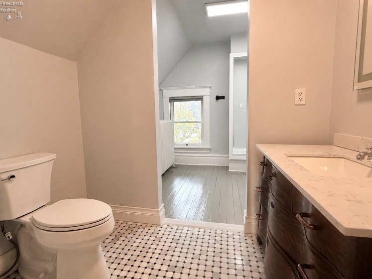 1104 Wayne Street, Sandusky, 44870, 4 Bedrooms Bedrooms, ,3 BathroomsBathrooms,Residential,For Sale,Wayne,20262686