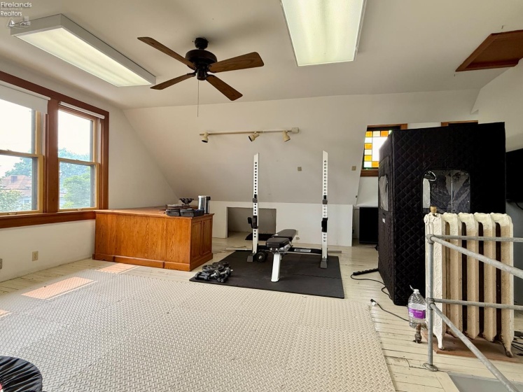 1104 Wayne Street, Sandusky, 44870, 4 Bedrooms Bedrooms, ,3 BathroomsBathrooms,Residential,For Sale,Wayne,20262686