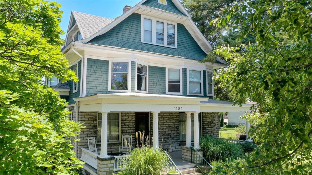 1104 Wayne Street, Sandusky, 44870, 4 Bedrooms Bedrooms, ,3 BathroomsBathrooms,Residential,For Sale,Wayne,20262686