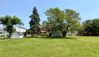 1023 Winnebago Avenue, Sandusky, 44870, 3 Bedrooms Bedrooms, ,2 BathroomsBathrooms,Residential,For Sale,Winnebago,20262759