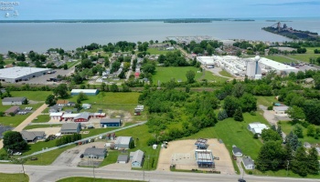 1023 Winnebago Avenue, Sandusky, 44870, 3 Bedrooms Bedrooms, ,2 BathroomsBathrooms,Residential,For Sale,Winnebago,20262759