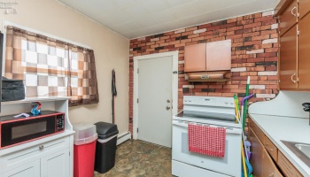 118 Hickory Street, Bellevue, 44811, 3 Bedrooms Bedrooms, ,2 BathroomsBathrooms,Residential,For Sale,Hickory,20262579 118 Hickory Street, Bellevue, 44811, 3 Bedrooms Bedrooms, ,2 BathroomsBathrooms,Residential,For Sale,Hickory,20262579
