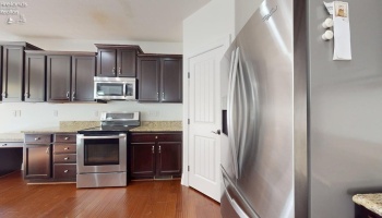 1140 Meadowview Drive, Willard, 44890, 4 Bedrooms Bedrooms, ,4 BathroomsBathrooms,Residential,For Sale,Meadowview,20262698