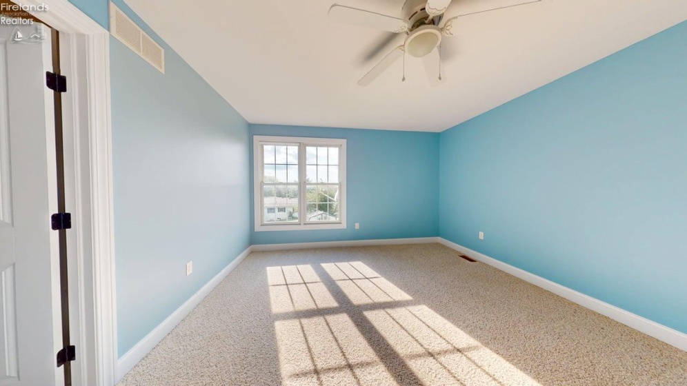 1140 Meadowview Drive, Willard, 44890, 4 Bedrooms Bedrooms, ,4 BathroomsBathrooms,Residential,For Sale,Meadowview,20262698