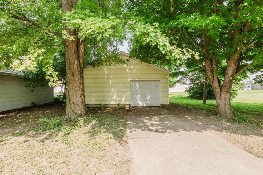 122 Fifth Street, Fremont, 43420, 3 Bedrooms Bedrooms, ,1 BathroomBathrooms,Residential,For Sale,Fifth,20262714