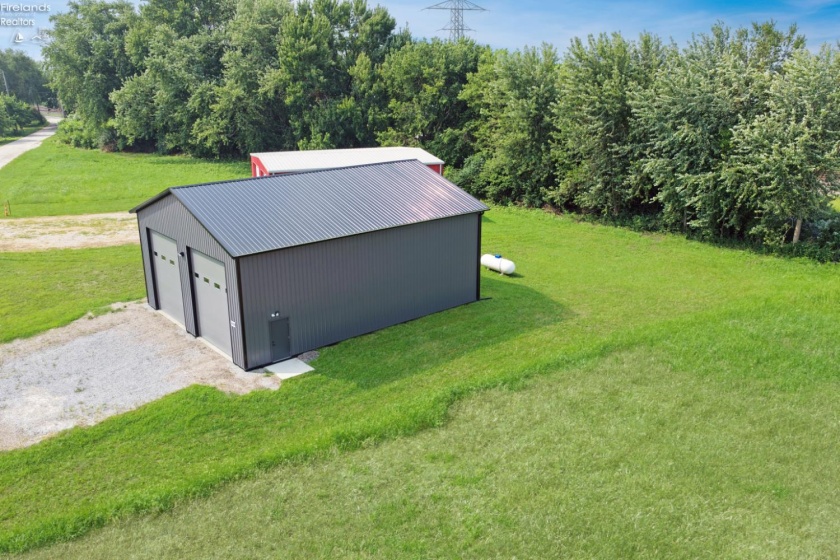 2860 Danbury Road, Port Clinton, 43452, ,Residential,For Sale,Danbury,20262779