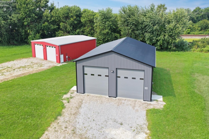 2860 Danbury Road, Port Clinton, 43452, ,Residential,For Sale,Danbury,20262779