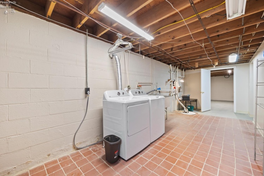 429 Morton Road, Vermilion, 44089, 3 Bedrooms Bedrooms, ,2 BathroomsBathrooms,Residential,For Sale,Morton,20262680