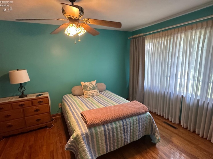 603 W Main St, Bellevue, 44811, 2 Bedrooms Bedrooms, ,2 BathroomsBathrooms,Residential,For Sale,W Main St,20262752