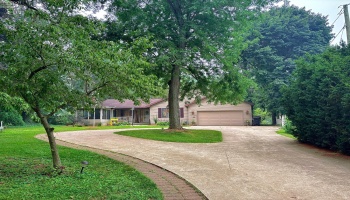 603 W Main St, Bellevue, 44811, 2 Bedrooms Bedrooms, ,2 BathroomsBathrooms,Residential,For Sale,W Main St,20262752