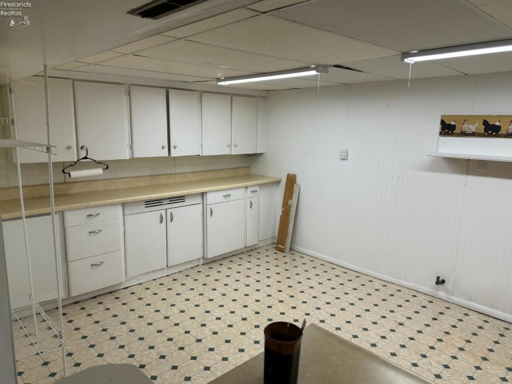 603 W Main St, Bellevue, 44811, 2 Bedrooms Bedrooms, ,2 BathroomsBathrooms,Residential,For Sale,W Main St,20262752