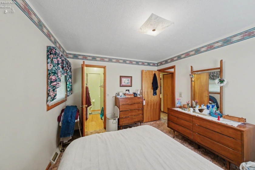 1223 Brookview Drive, Huron, 44839, 3 Bedrooms Bedrooms, ,2 BathroomsBathrooms,Residential,For Sale,Brookview,20262790