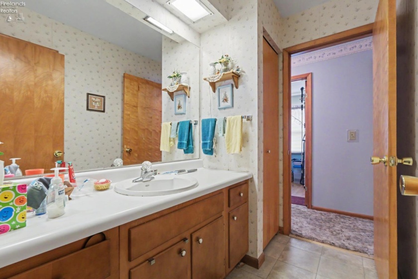 1223 Brookview Drive, Huron, 44839, 3 Bedrooms Bedrooms, ,2 BathroomsBathrooms,Residential,For Sale,Brookview,20262790