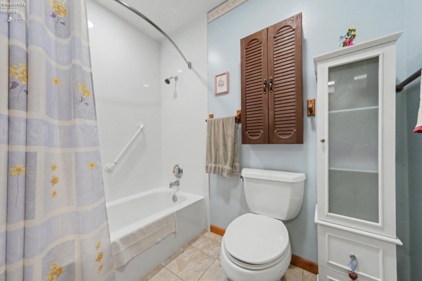 1223 Brookview Drive, Huron, 44839, 3 Bedrooms Bedrooms, ,2 BathroomsBathrooms,Residential,For Sale,Brookview,20262790