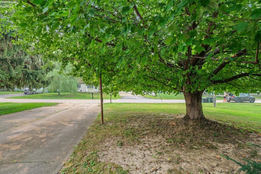 1223 Brookview Drive, Huron, 44839, 3 Bedrooms Bedrooms, ,2 BathroomsBathrooms,Residential,For Sale,Brookview,20262790