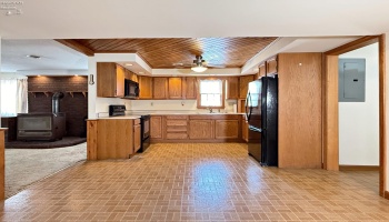 182 Third Ave, Tiffin, 44883, 3 Bedrooms Bedrooms, ,2 BathroomsBathrooms,Residential,For Sale,Third Ave,20262766