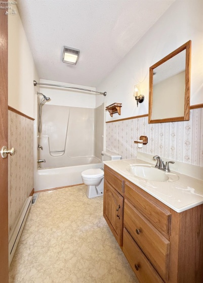 182 Third Ave, Tiffin, 44883, 3 Bedrooms Bedrooms, ,2 BathroomsBathrooms,Residential,For Sale,Third Ave,20262766