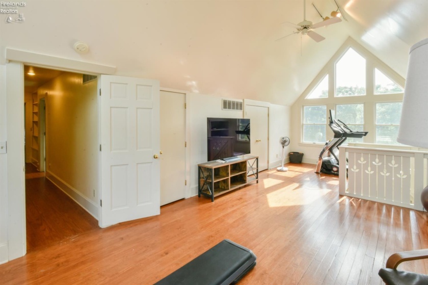 2863 Bell Road, Mansfield, 44904, 6 Bedrooms Bedrooms, ,5 BathroomsBathrooms,Residential,For Sale,Bell,20262792