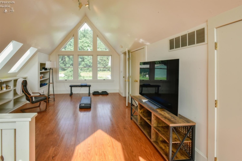 2863 Bell Road, Mansfield, 44904, 6 Bedrooms Bedrooms, ,5 BathroomsBathrooms,Residential,For Sale,Bell,20262792