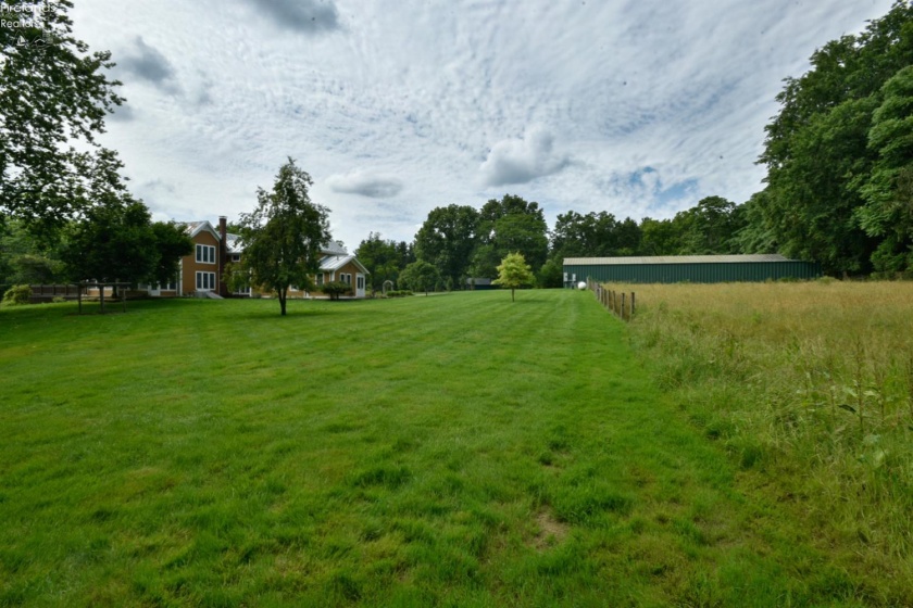 2863 Bell Road, Mansfield, 44904, 6 Bedrooms Bedrooms, ,5 BathroomsBathrooms,Residential,For Sale,Bell,20262792