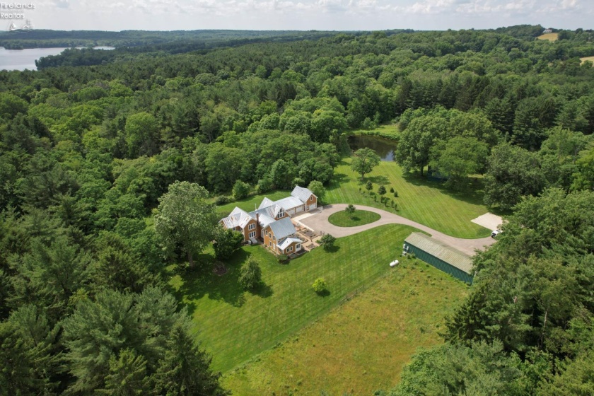 2863 Bell Road, Mansfield, 44904, 6 Bedrooms Bedrooms, ,5 BathroomsBathrooms,Residential,For Sale,Bell,20262792